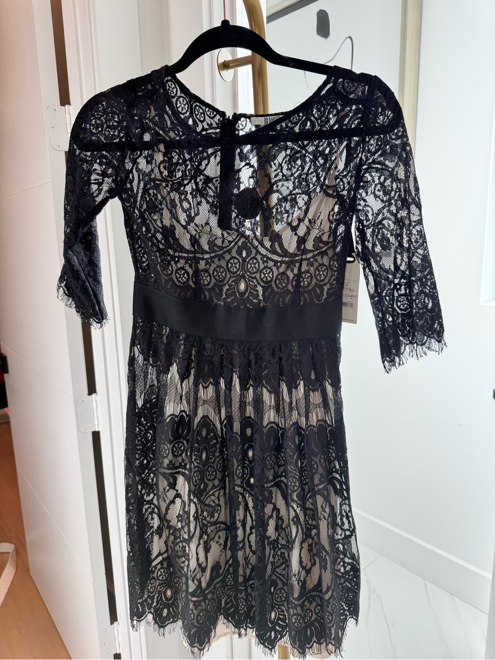 NWT - BB Dakota black lace mini dress, Size 0